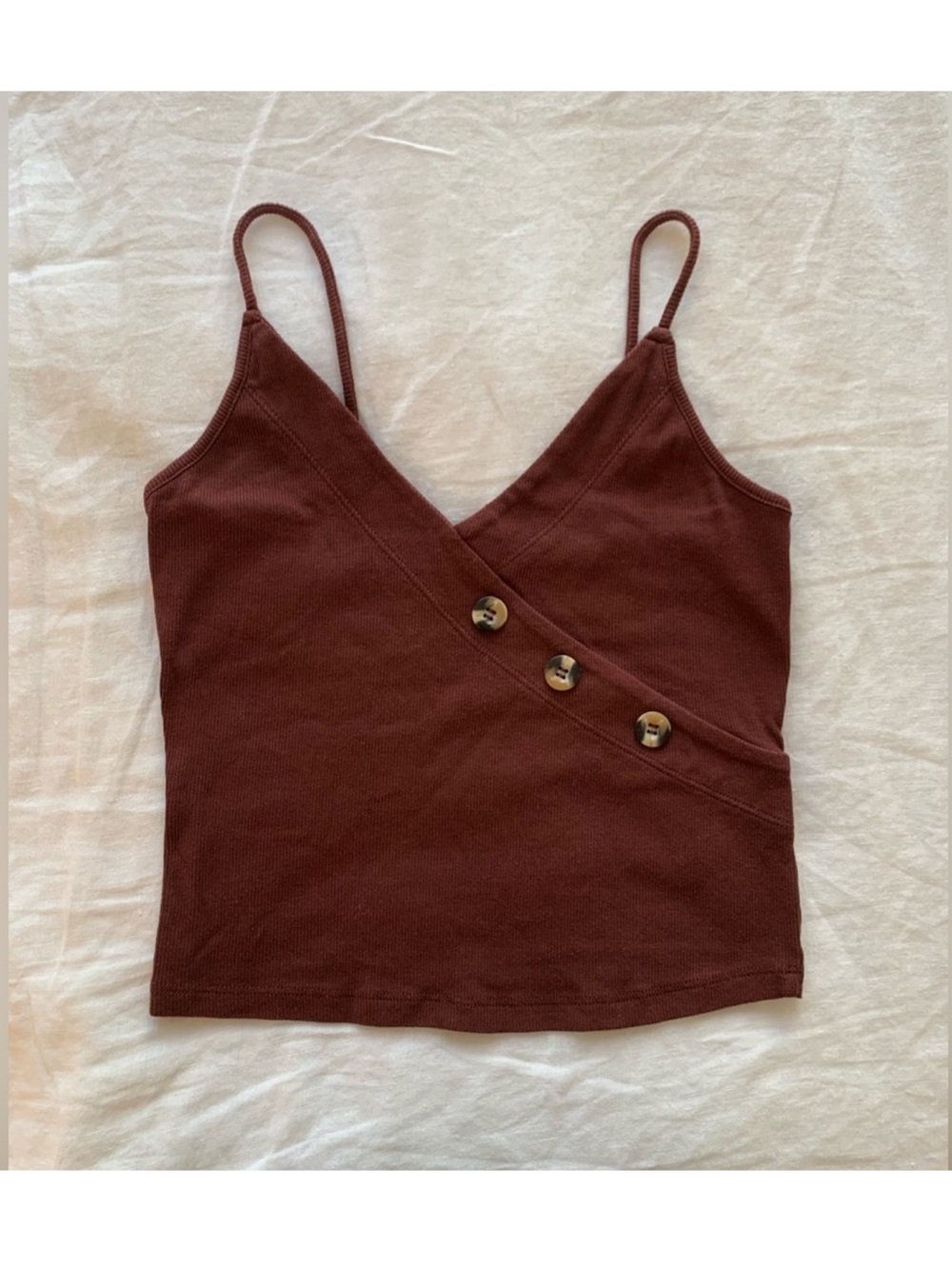 PacSun Me to We Burgundy Ribbed V Neck Cropped Tank Top with Buttons Size Medium